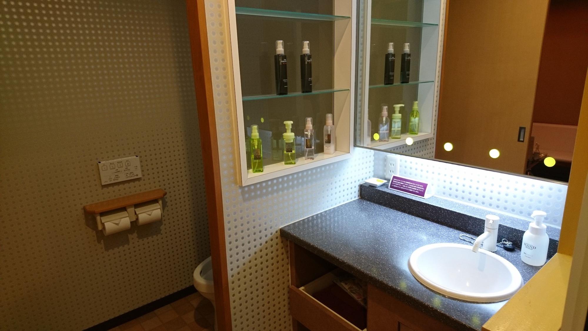 Hotel Eris Hakata (Adults Only) Fukuoka  Exteriör bild