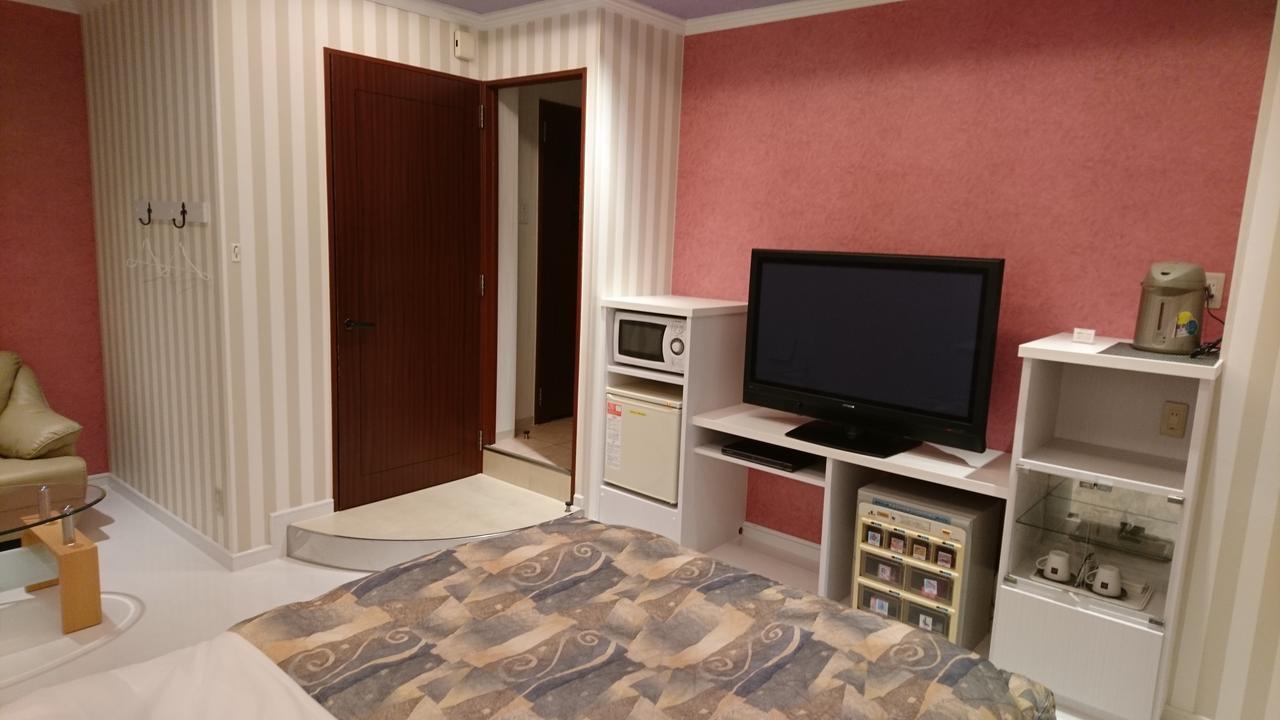 Hotel Eris Hakata (Adults Only) Fukuoka  Exteriör bild